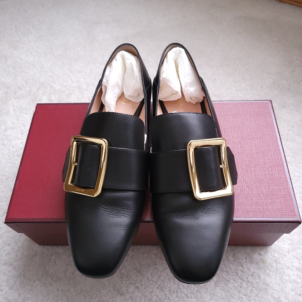 Bally Janelle Buckled Loafers - Black